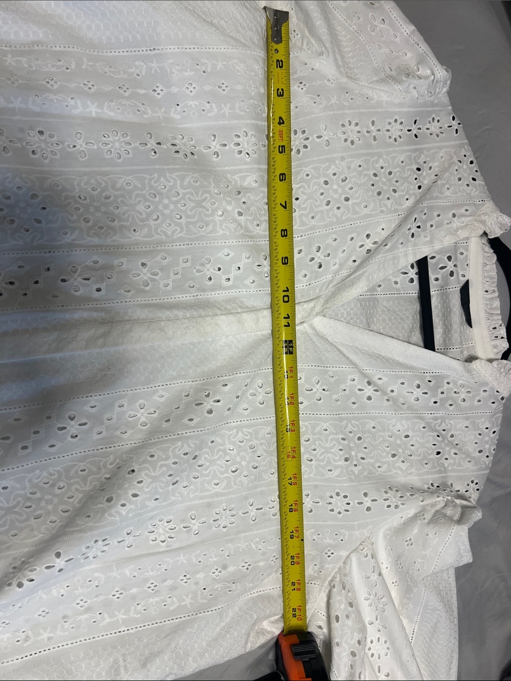 Zara Eyelet Button-Front Puff Sleeve Top - Picture 10 of 13